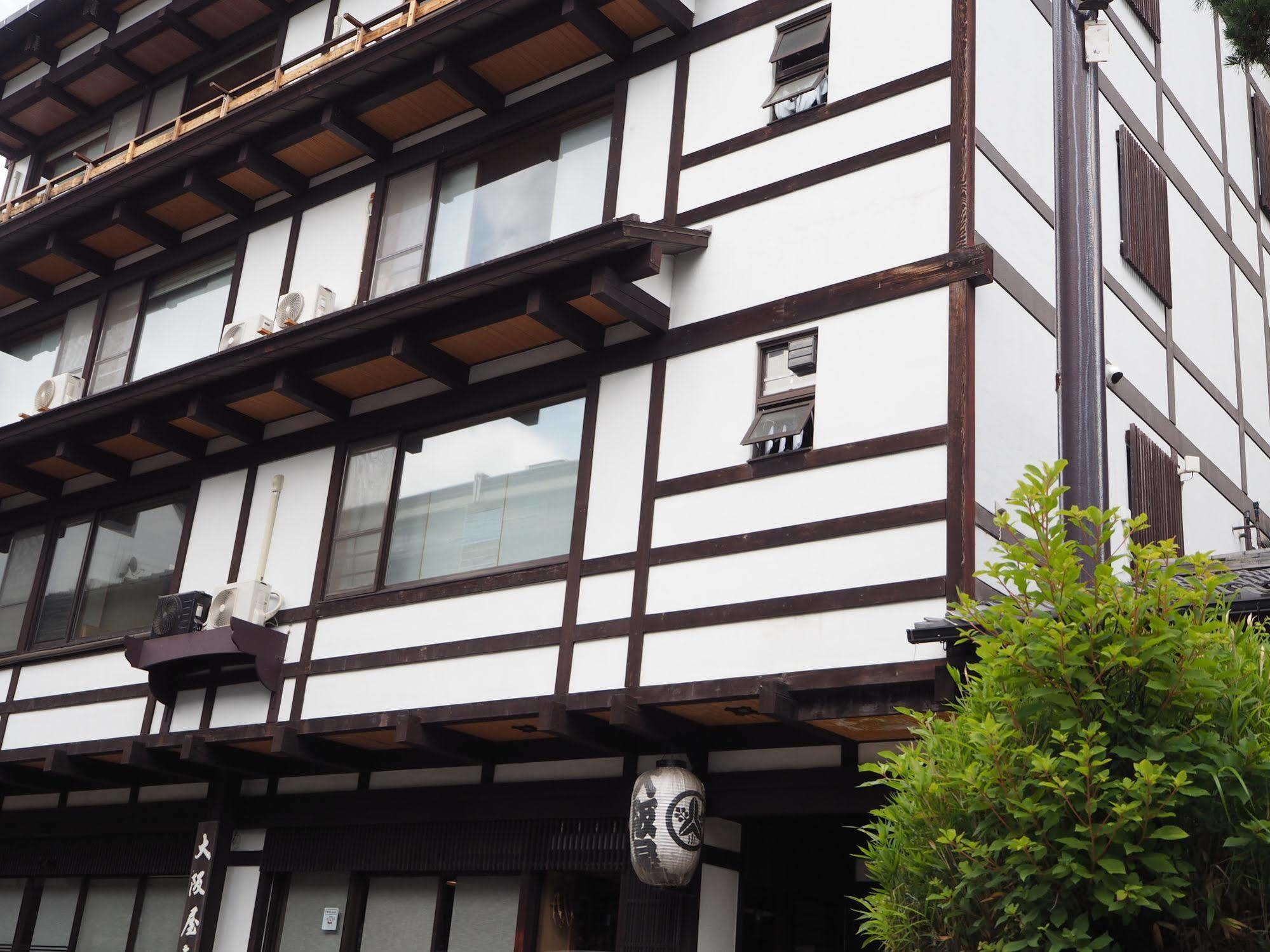 Osakaya Ryokan Kusatsu  Exteriör bild