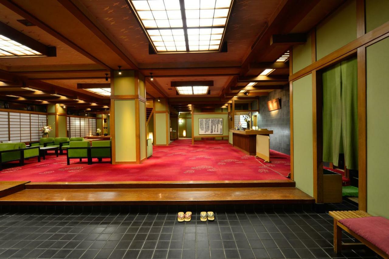 Osakaya Ryokan Kusatsu  Exteriör bild